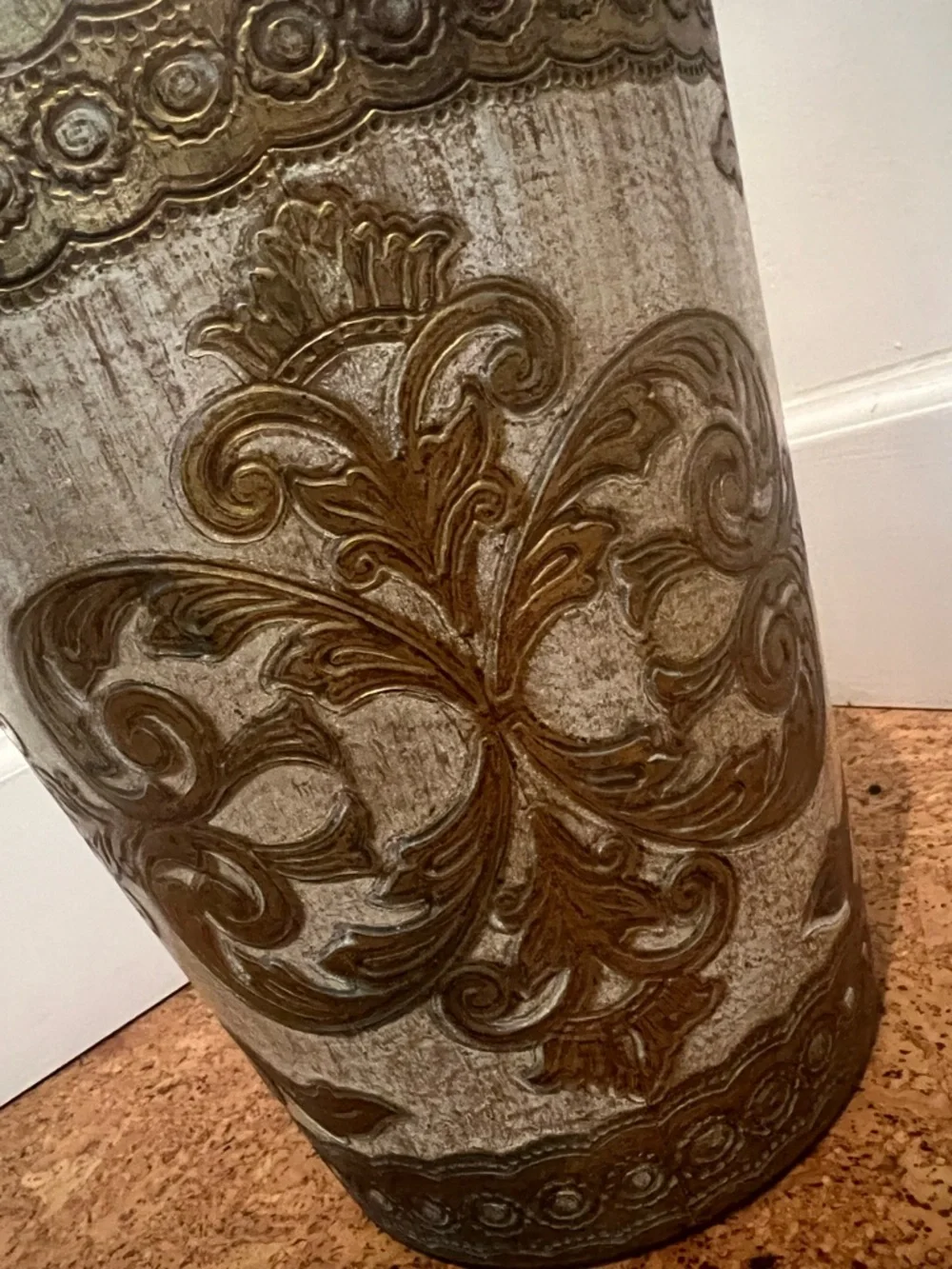 Vintage Florentine Waste Basket gold wastebasket trash can bathroom - Picture 2 of 12